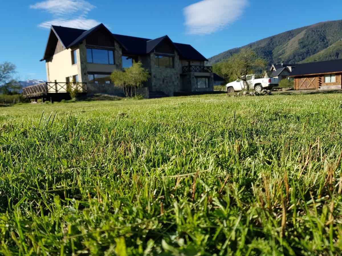Hosteria La Chira San Martín de los Andes Eksteriør bilde